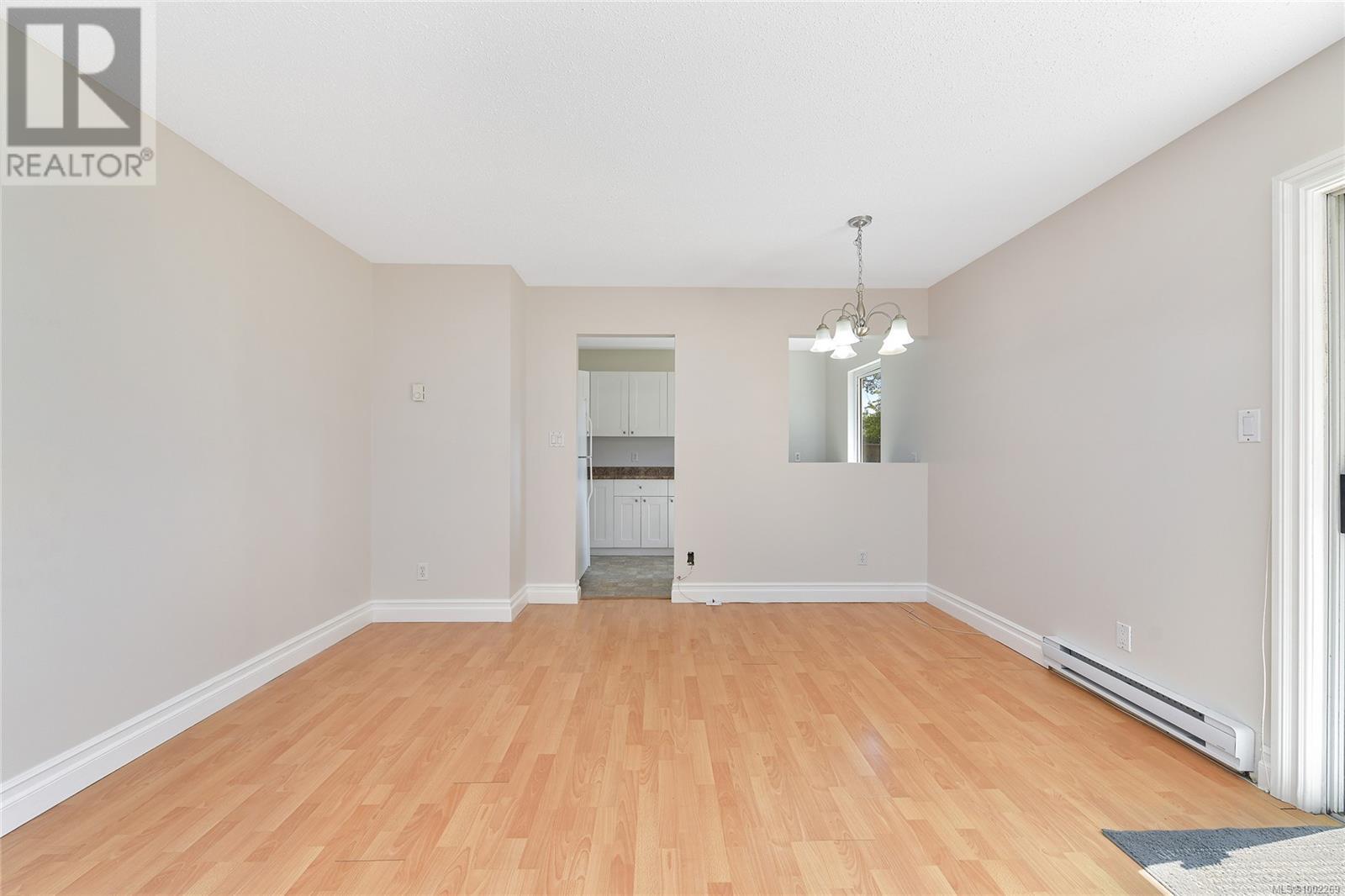 1199 Glen Tara Lane, Saanich, British Columbia  V8Z 6Z4 - Photo 12 - 1002269