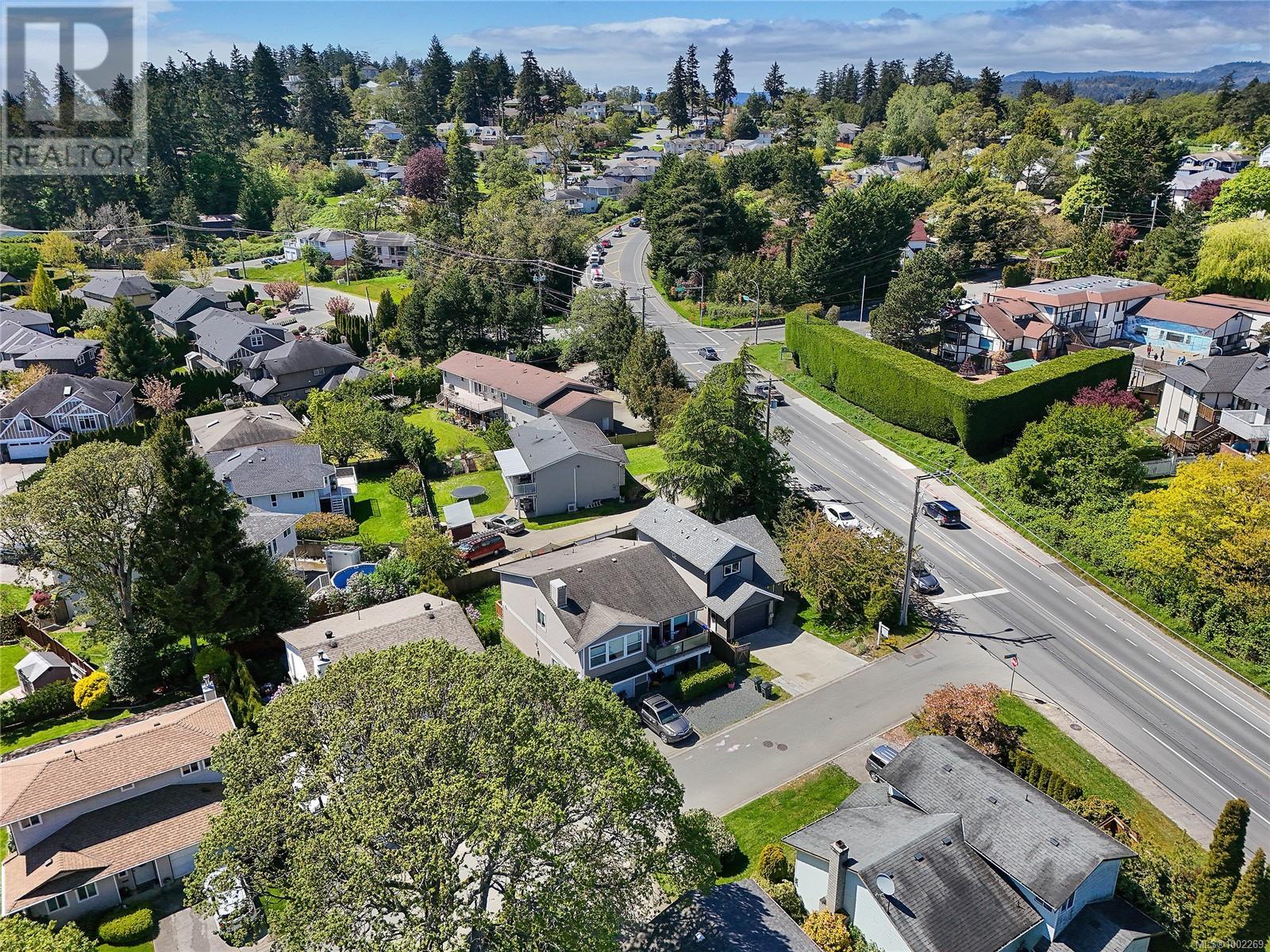1199 Glen Tara Lane, Saanich, British Columbia  V8Z 6Z4 - Photo 34 - 1002269