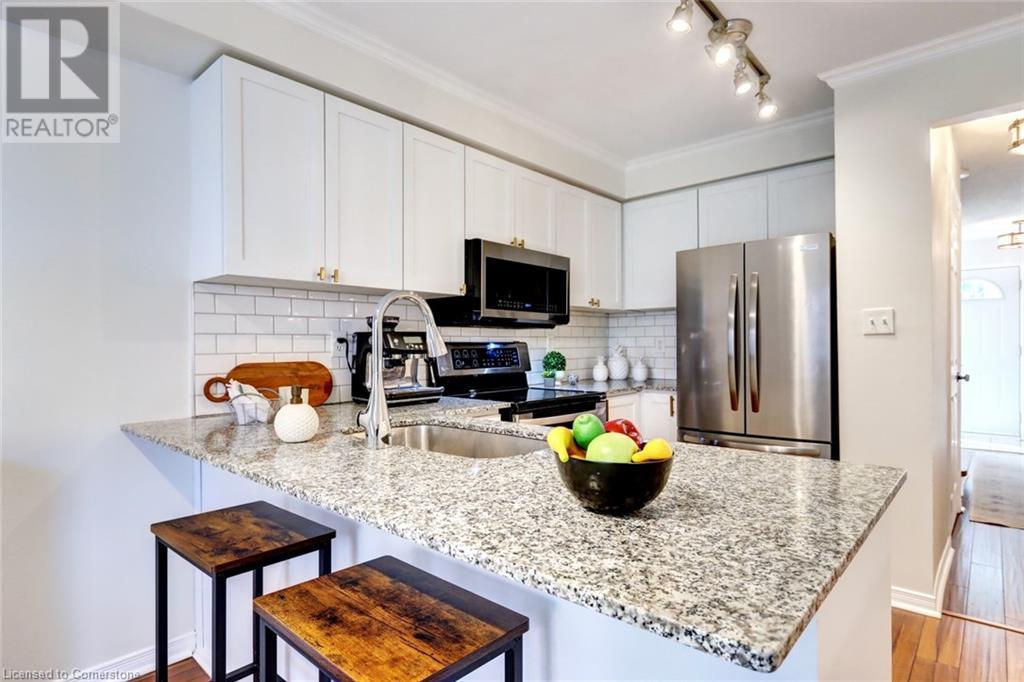 7 Davidson Boulevard Unit# 28, Dundas, Ontario  L9H 6Y7 - Photo 11 - 40732332