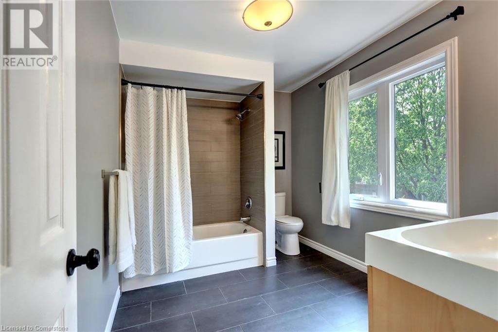 7 Davidson Boulevard Unit# 28, Dundas, Ontario  L9H 6Y7 - Photo 25 - 40732332