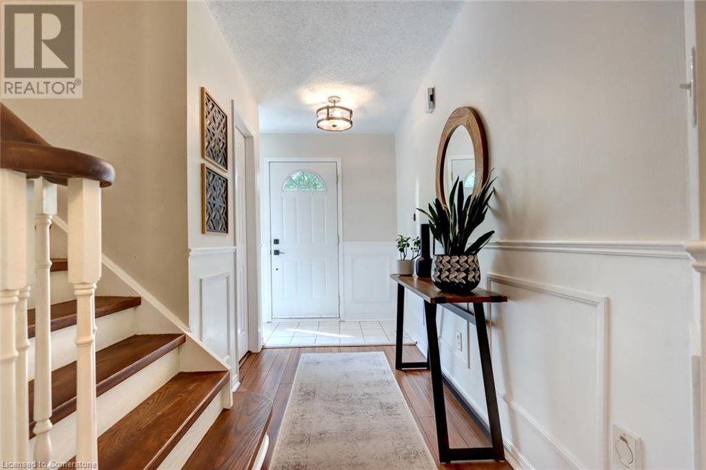 7 Davidson Boulevard Unit# 28, Dundas, Ontario  L9H 6Y7 - Photo 8 - 40732332