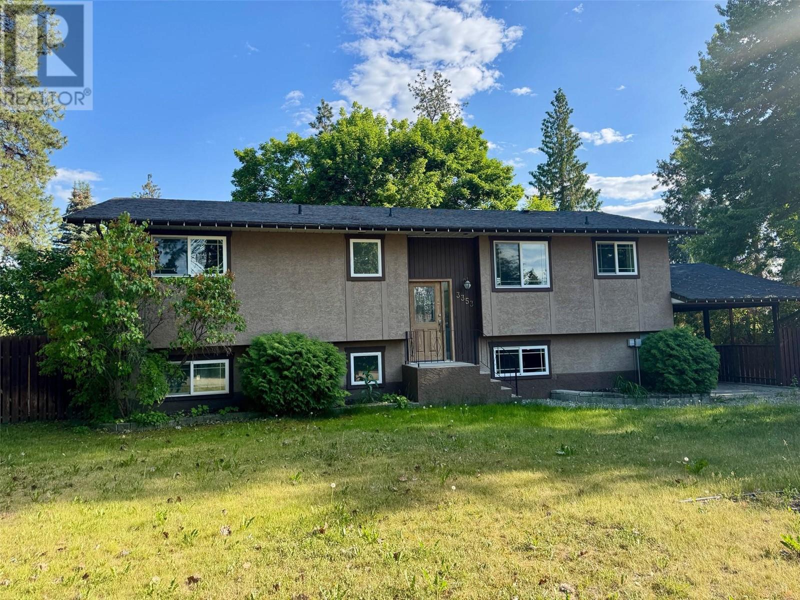 3353 Greenwood Court, Kelowna, British Columbia  V1W 4E4 - Photo 1 - 10350833