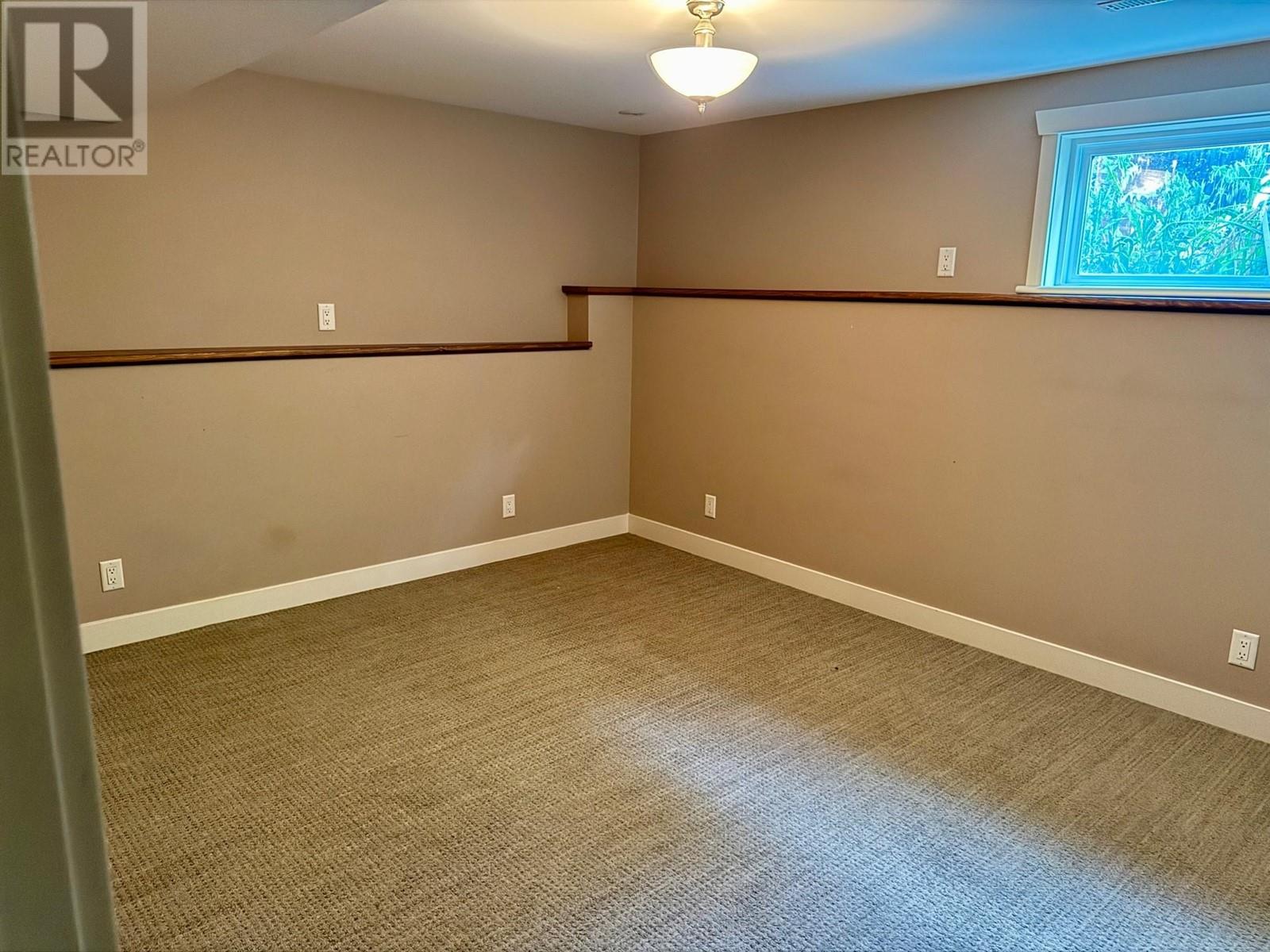 3353 Greenwood Court, Kelowna, British Columbia  V1W 4E4 - Photo 10 - 10350833