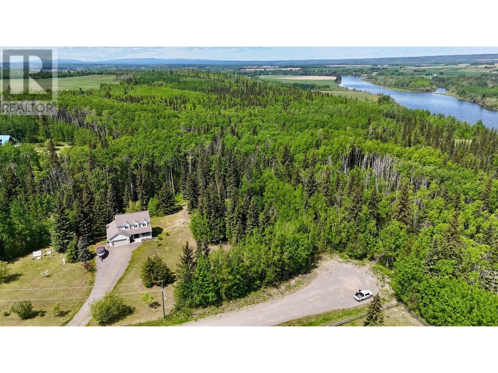1475 Stark Drive, Vanderhoof, British Columbia  V0J 3A1 - Photo 3 - R3009204