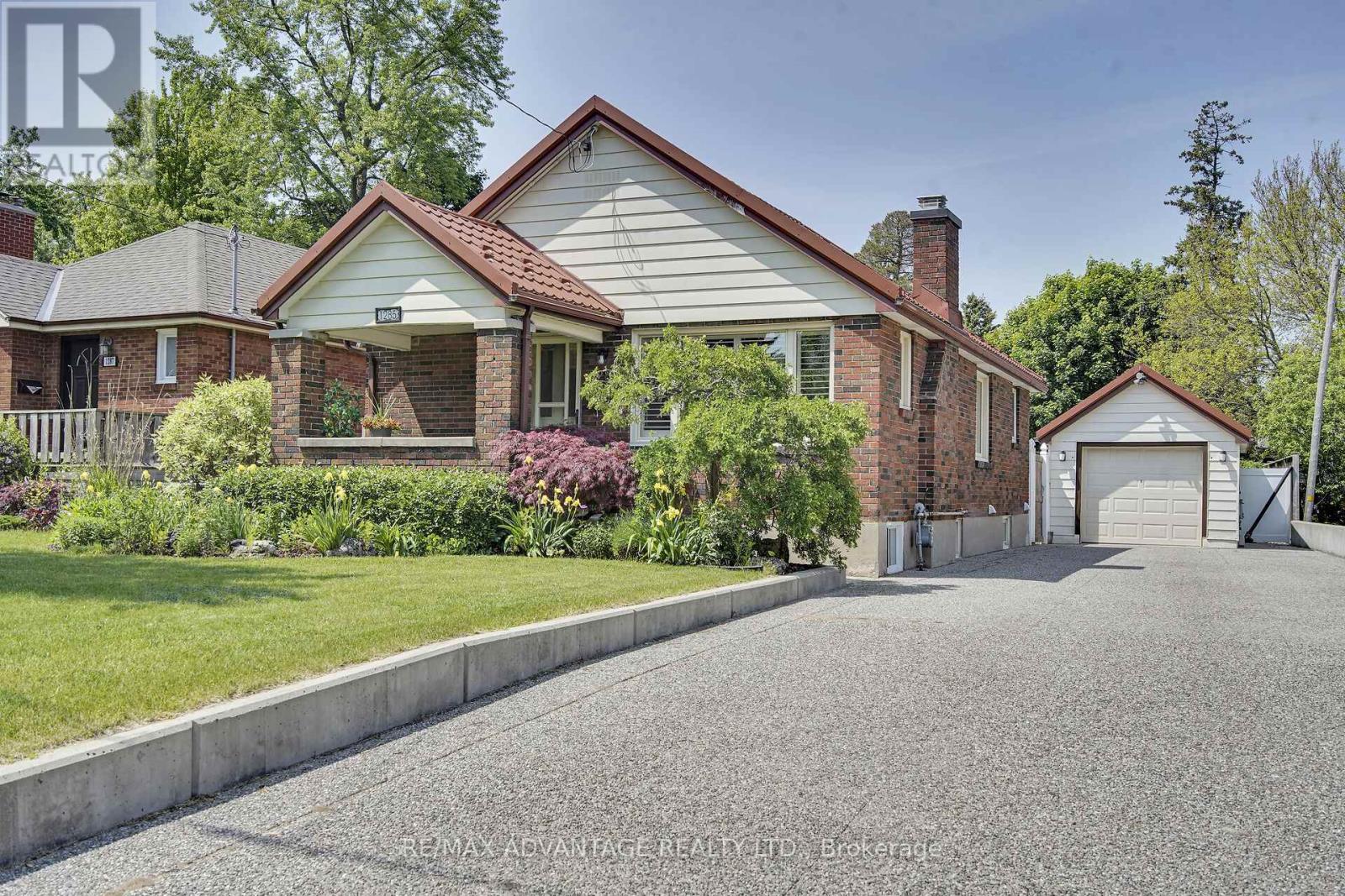 1285 GUEST AVENUE, London South, Ontario