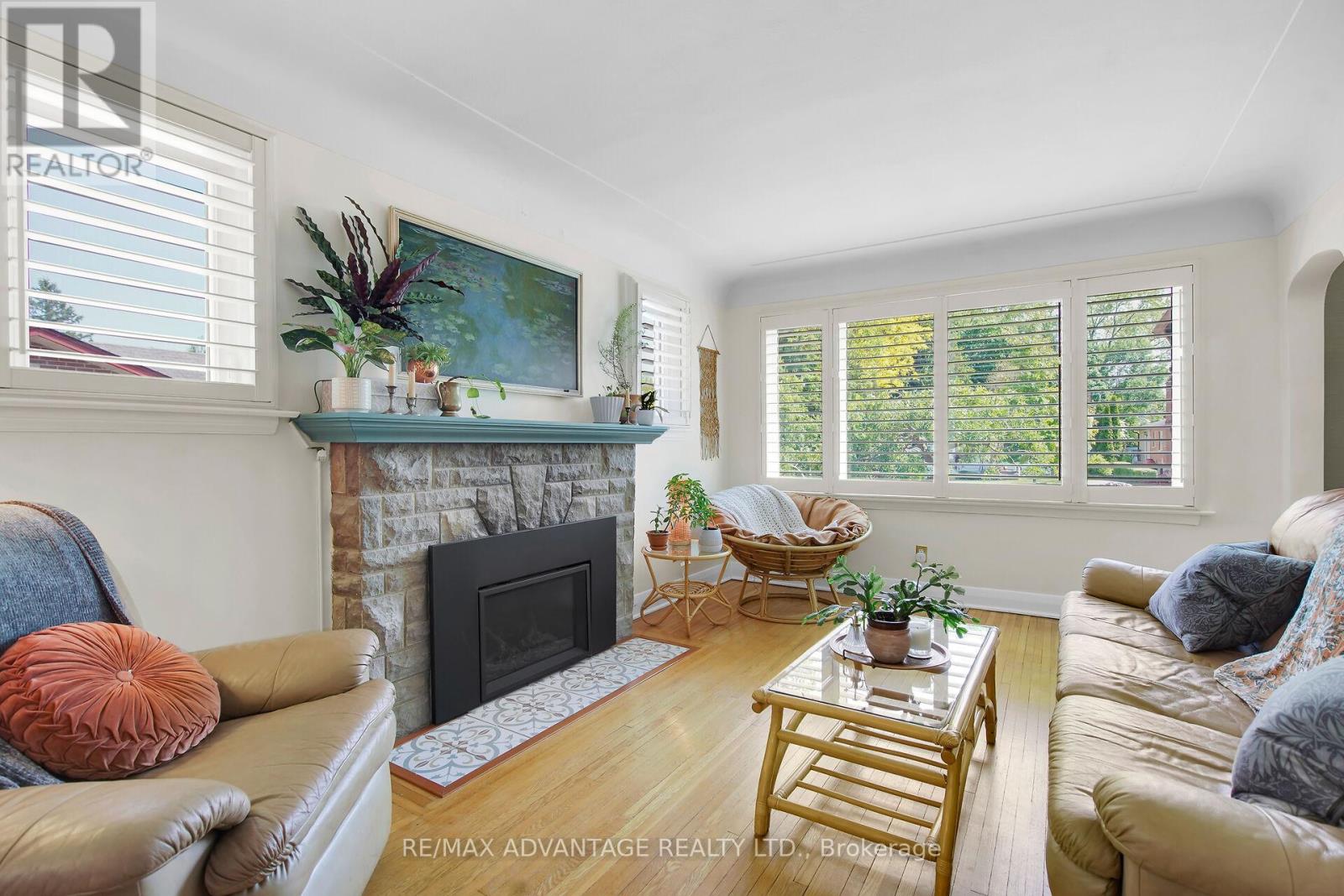 Photo 11 of 47 for 1285 Guest Avenue