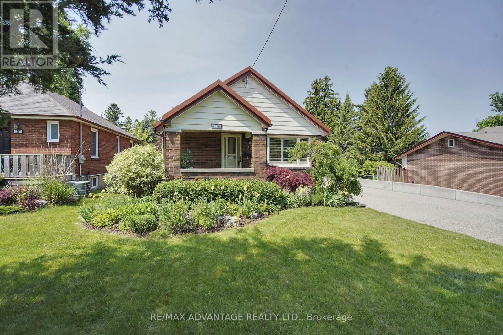 Photo 4 of 47 for 1285 Guest Avenue