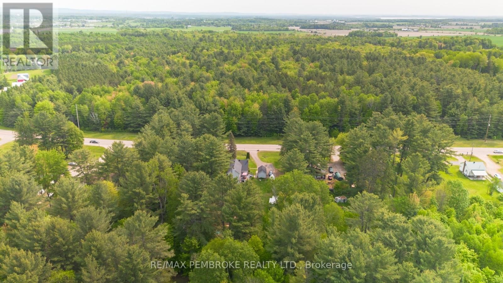 40731 Highway 41 Highway, Laurentian Valley, Ontario  K8A 6W5 - Photo 40 - X12196297