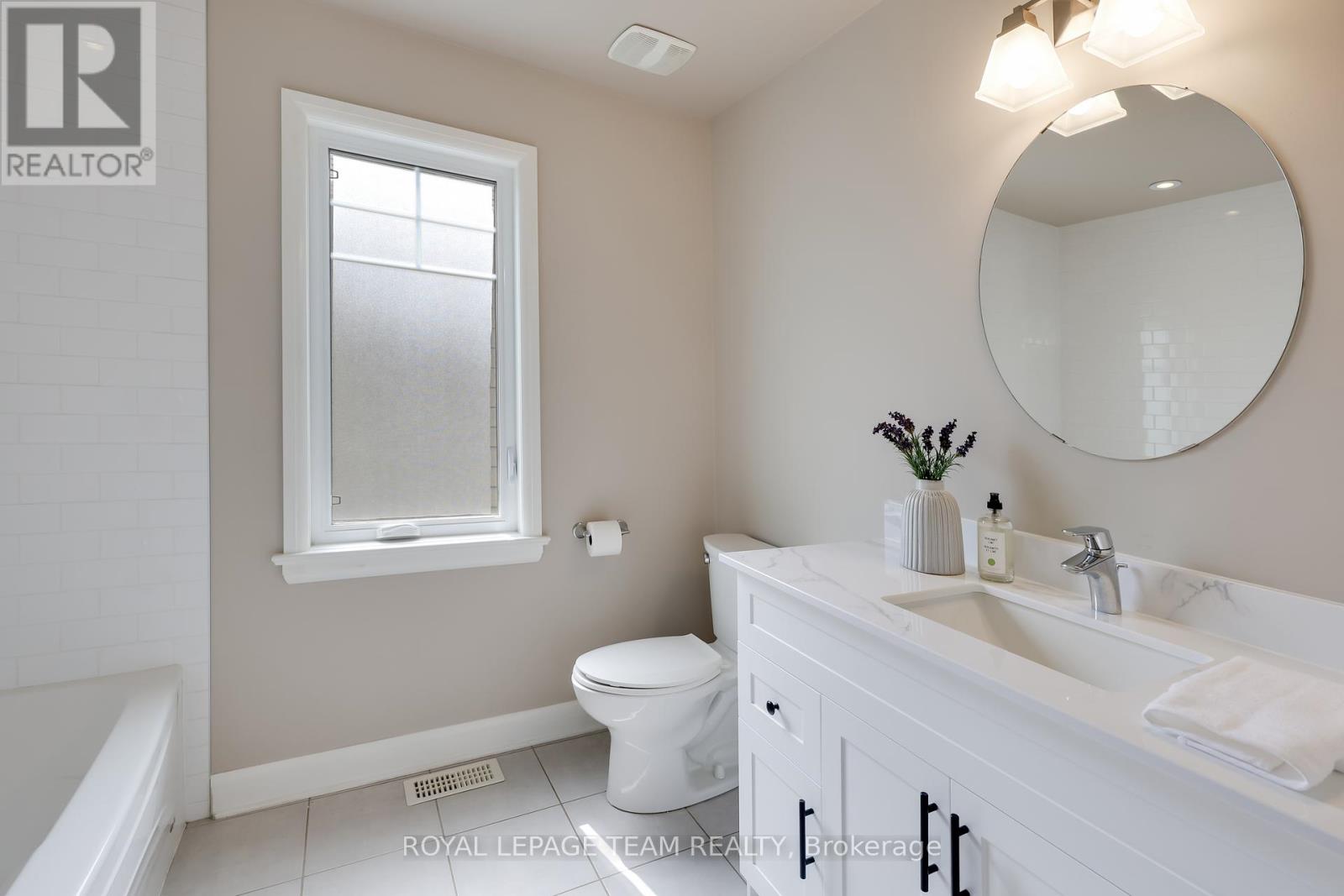 193 Grainstone Way, Ottawa, Ontario  K2T 0H2 - Photo 43 - X12196285