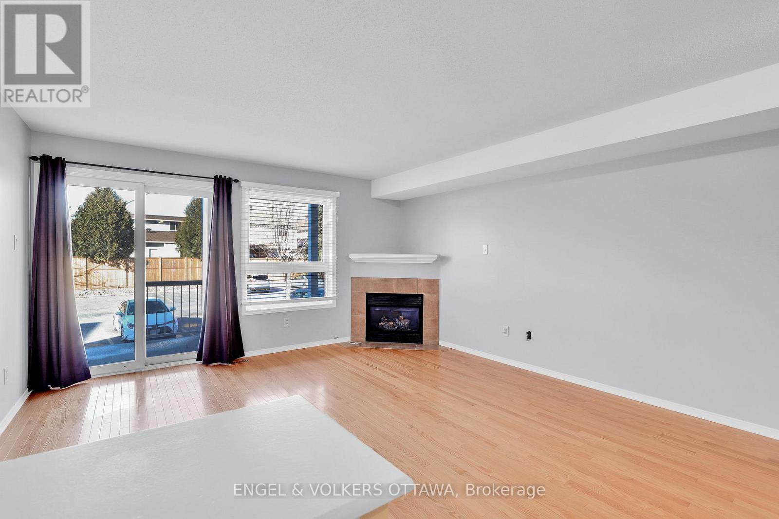 811 Longfields Drive, Ottawa, Ontario  K2J 5N2 - Photo 9 - X12196295