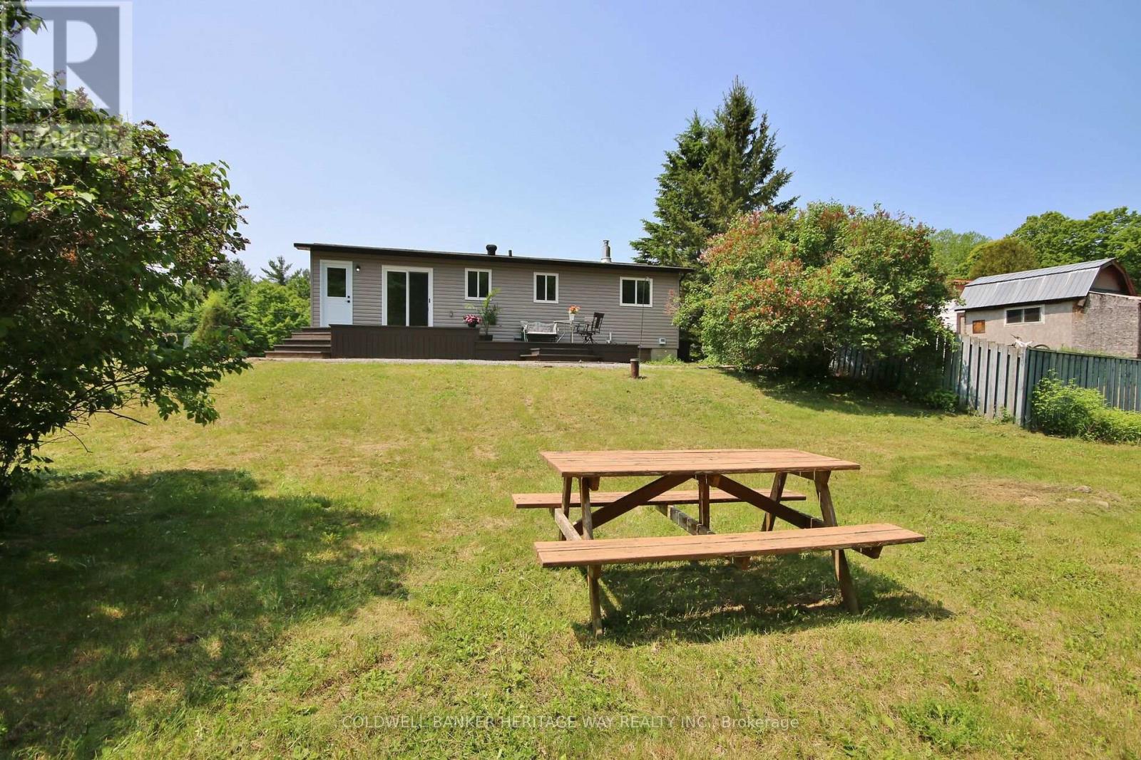 119 Rothwell Street, Lanark Highlands, Ontario  K0G 1K0 - Photo 34 - X12196302