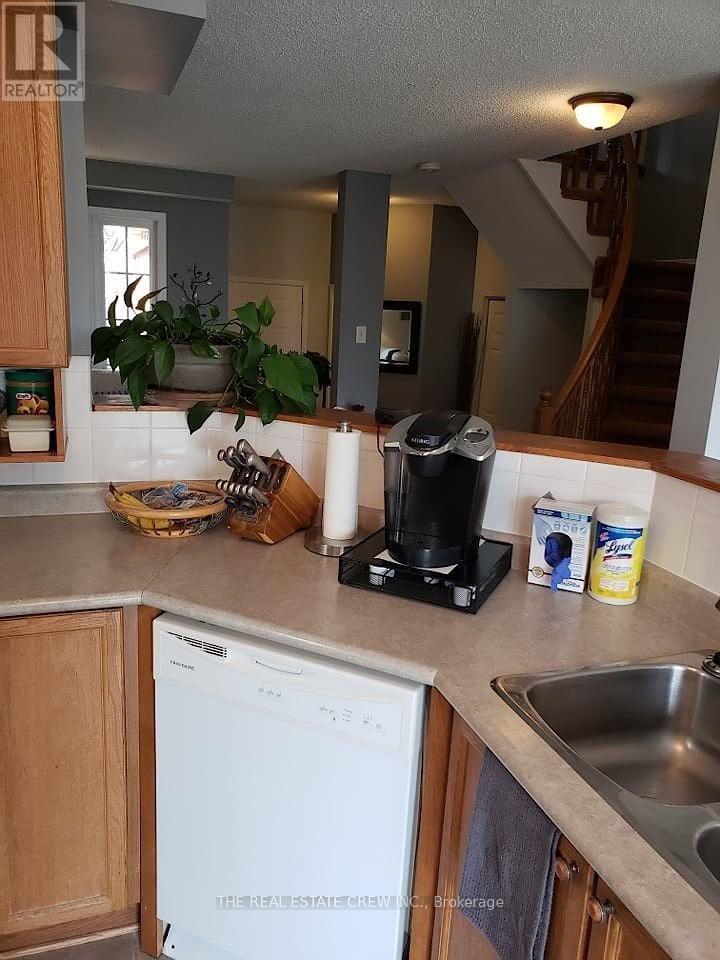 2056 Scully Way S, Ottawa, Ontario  K4A 4L9 - Photo 8 - X12196362
