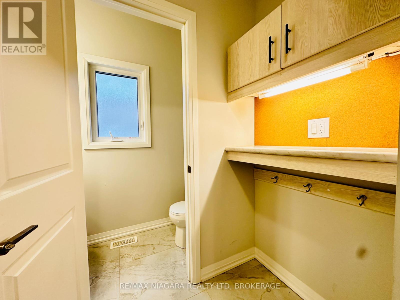 72 Bur Oak Drive, Thorold, Ontario  L2V 4Y6 - Photo 34 - X12196325