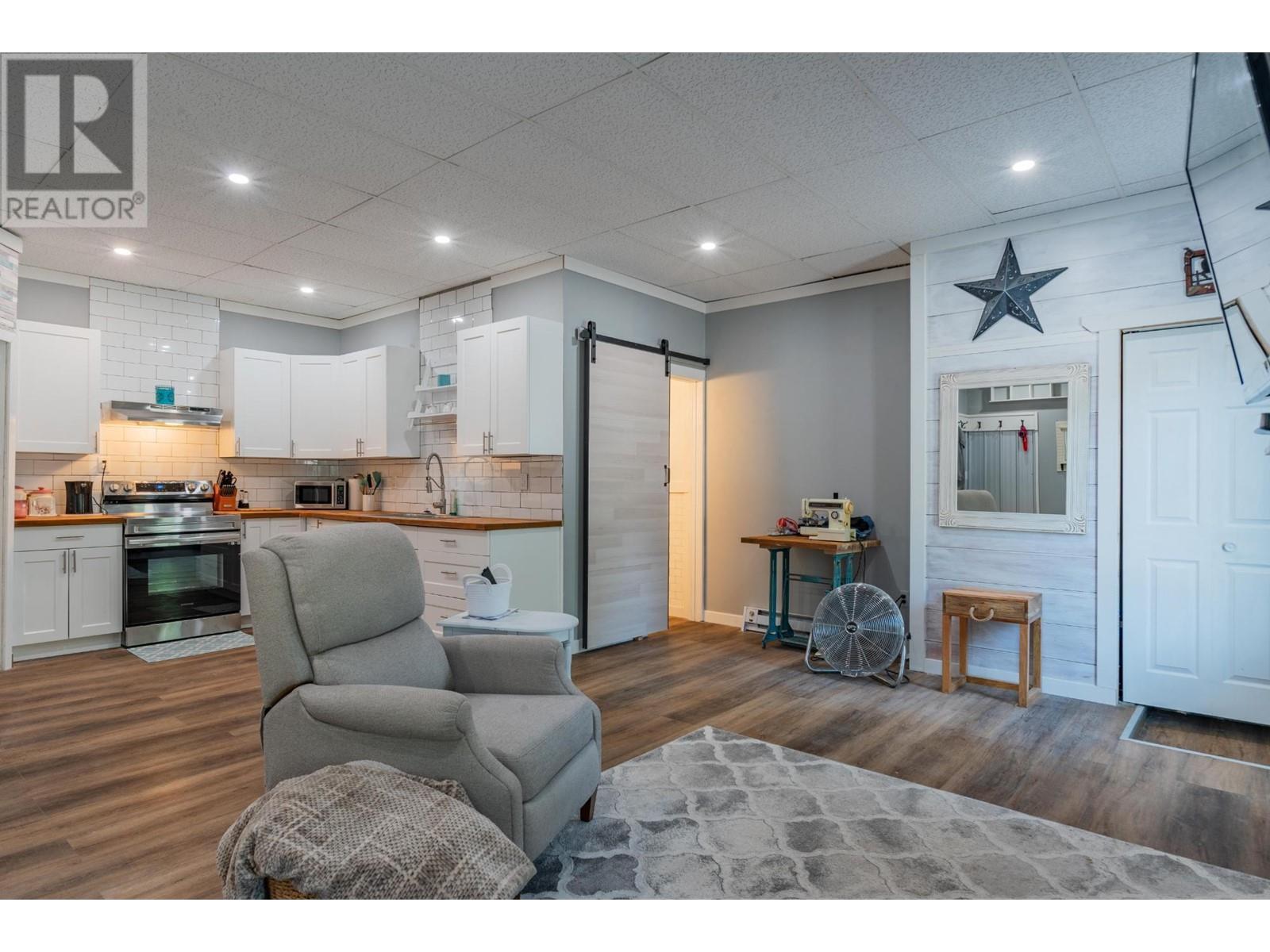 Property at 2194 SIXTH Avenue image 1