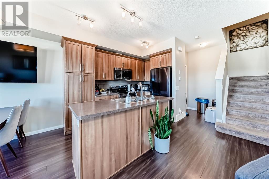 611, 101 Sunset Drive, Cochrane, Alberta  T4C 0B4 - Photo 3 - A2214960