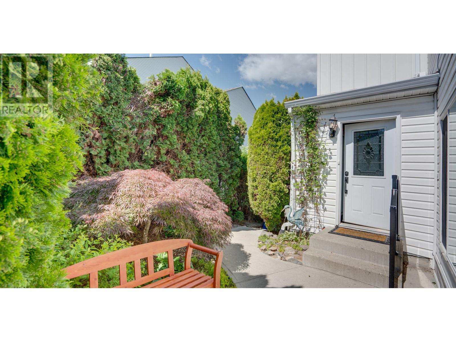 Property at 1508 37 Street image 2