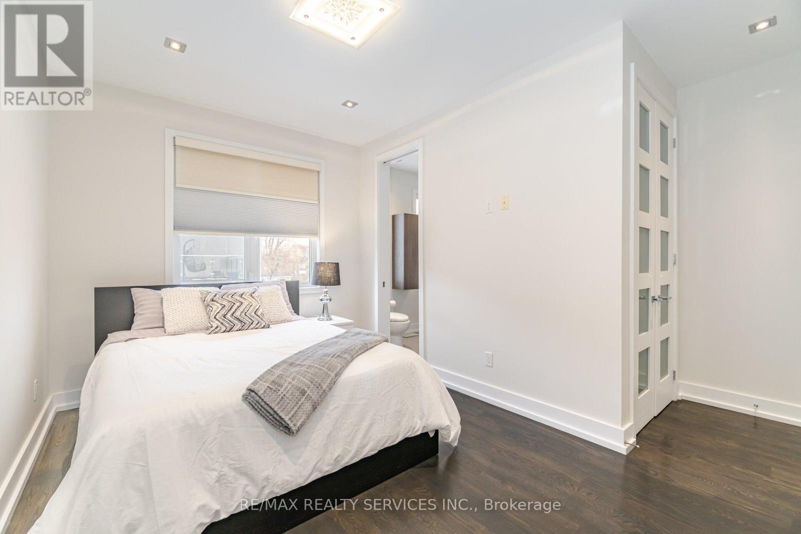 685 Montbeck Crescent, Mississauga (Lakeview), Ontario  L5G 1P4 - Photo 28 - W12071567