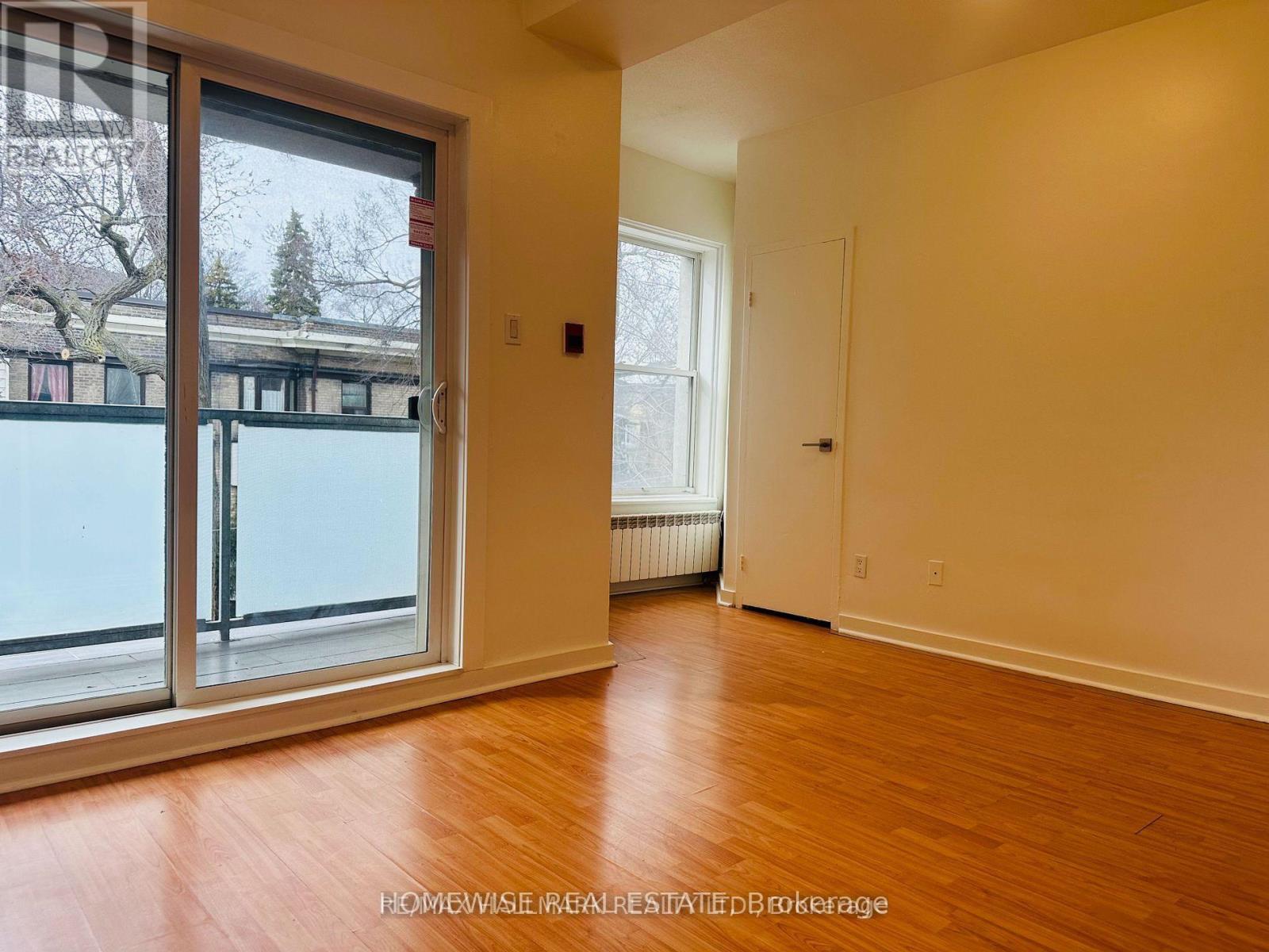 205 - 1 Triller Avenue, Toronto, Ontario  M6K 3B7 - Photo 3 - W12194439