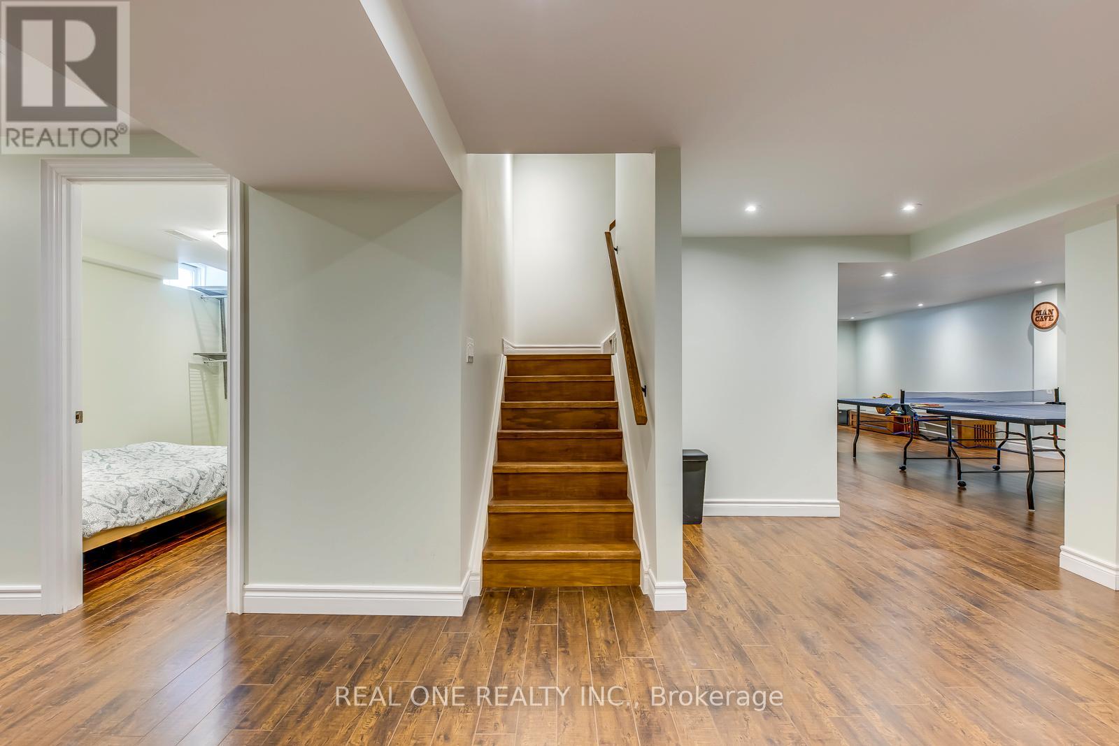 1389 Heritage Way, Oakville, Ontario  L6M 3C2 - Photo 25 - W12094839