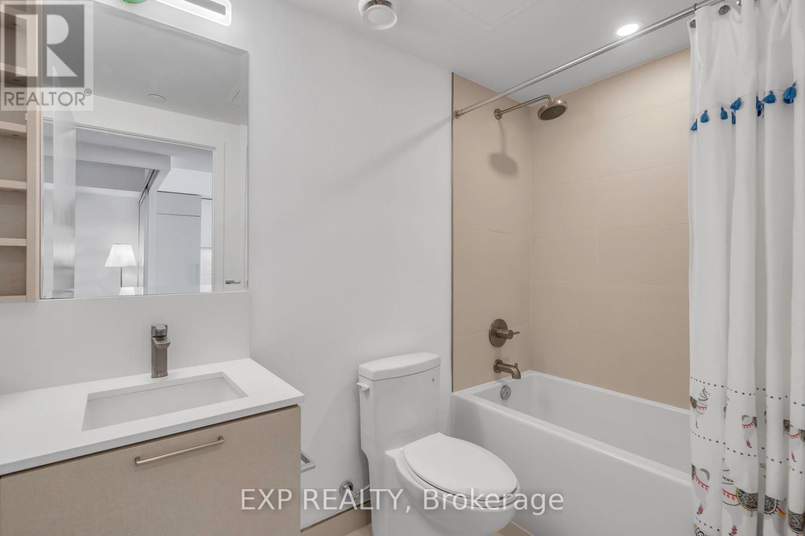 1712 - 19 Western Battery Road, Toronto, Ontario  M6K 0E3 - Photo 17 - C12196132