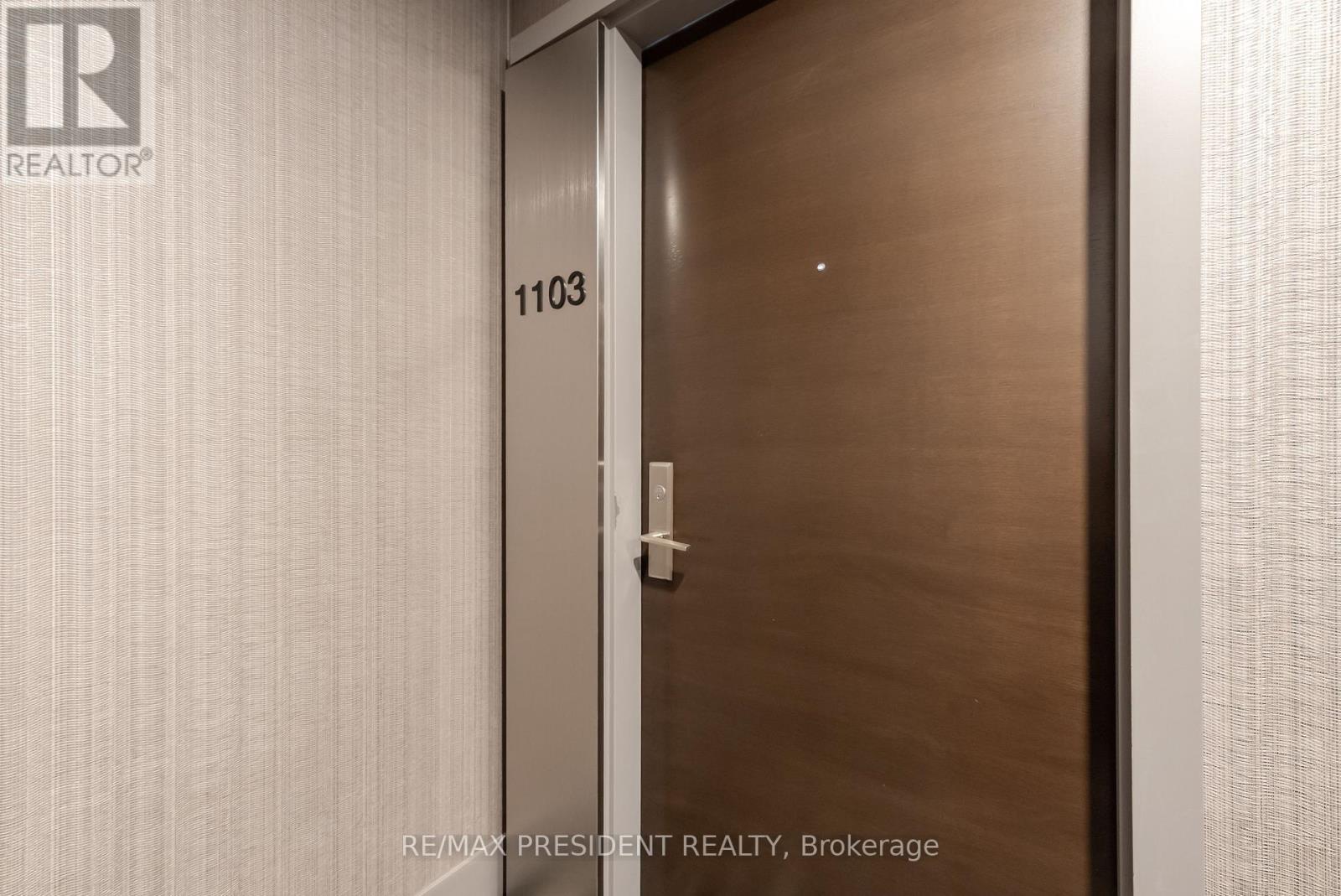 1103 - 552 Wellington Street W, Toronto, Ontario  M5V 2V5 - Photo 8 - C12196179