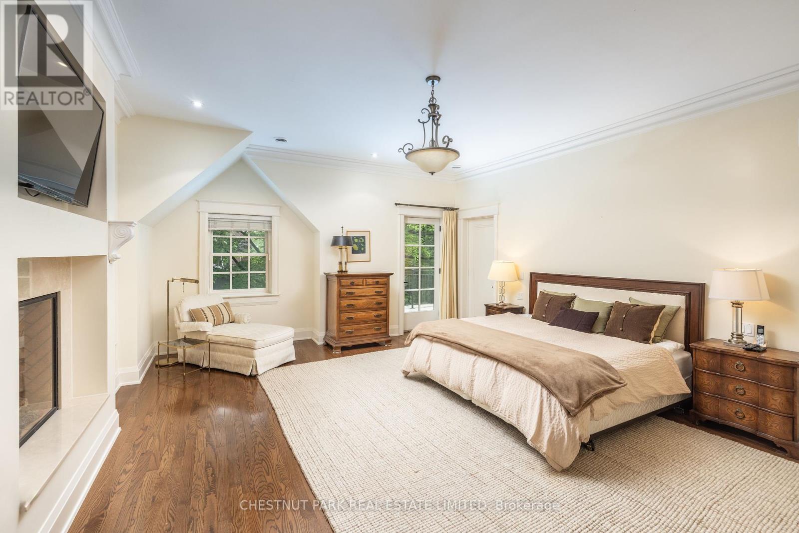340 Spring Garden Avenue, Toronto, Ontario  M2N 3H5 - Photo 9 - C12196185