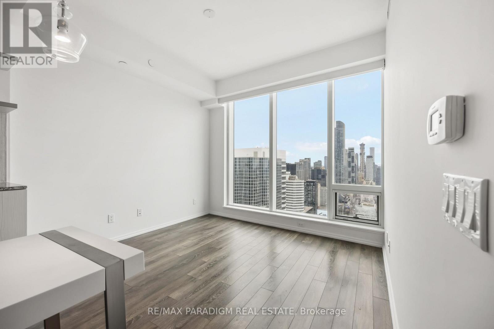 4301 - 197 Yonge Street, Toronto, Ontario  M5B 0C1 - Photo 8 - C12196227