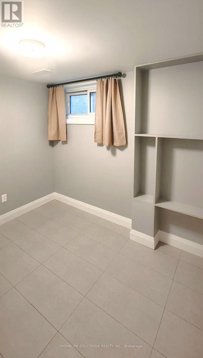 Ground - 17 Warfield Drive, Toronto, Ontario  M2J 3S4 - Photo 10 - C12196251