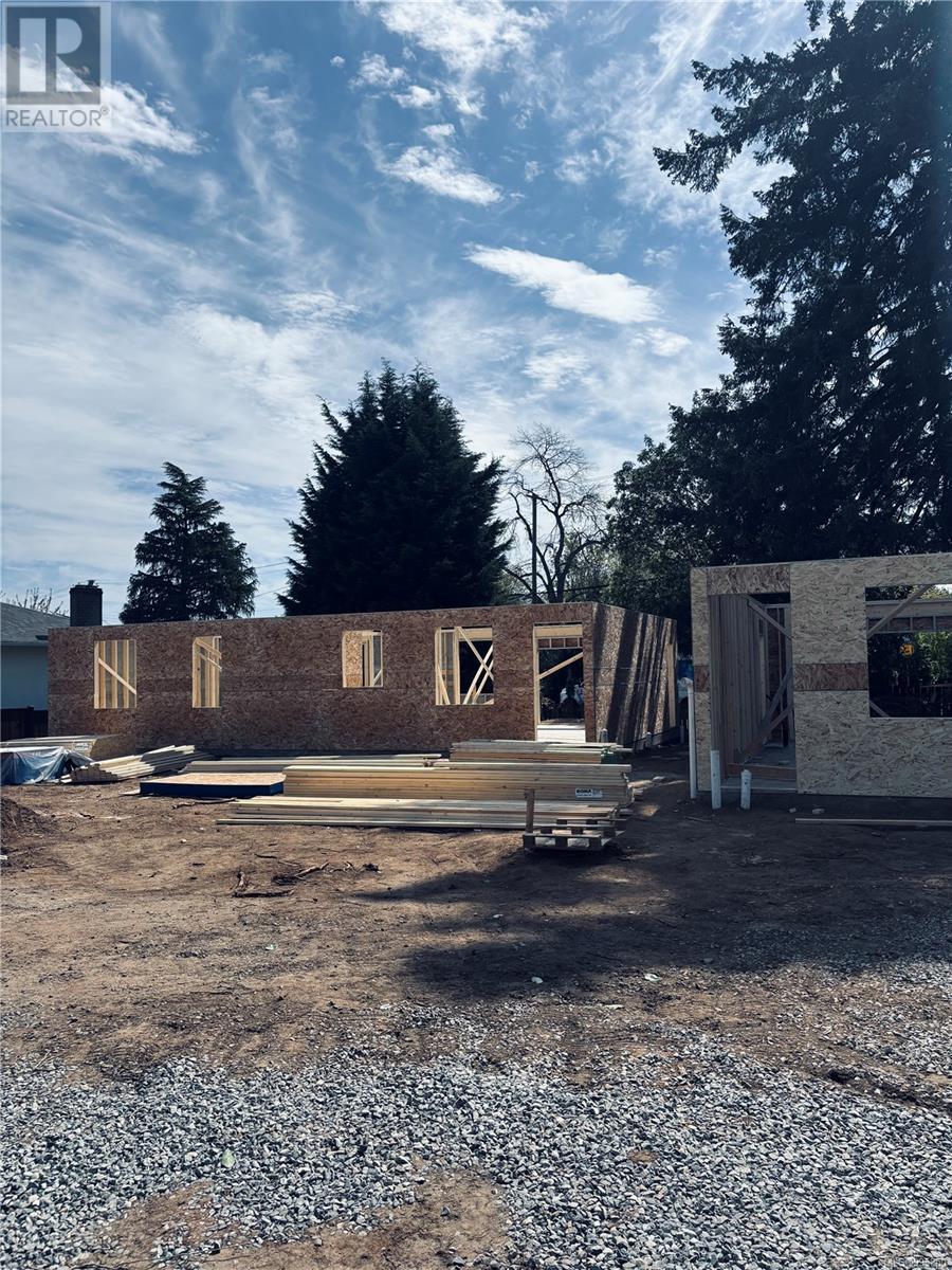 Property at 764 Townsite Rd image