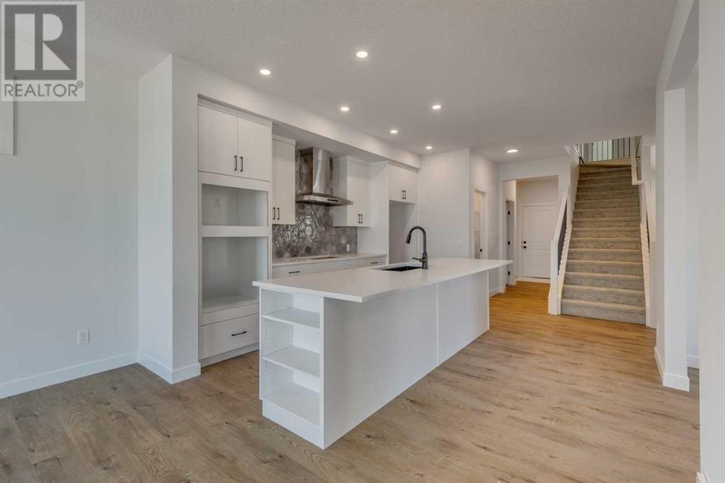 1050 Fowler Road Sw, Airdrie, Alberta  T4B 5T2 - Photo 4 - A2218388