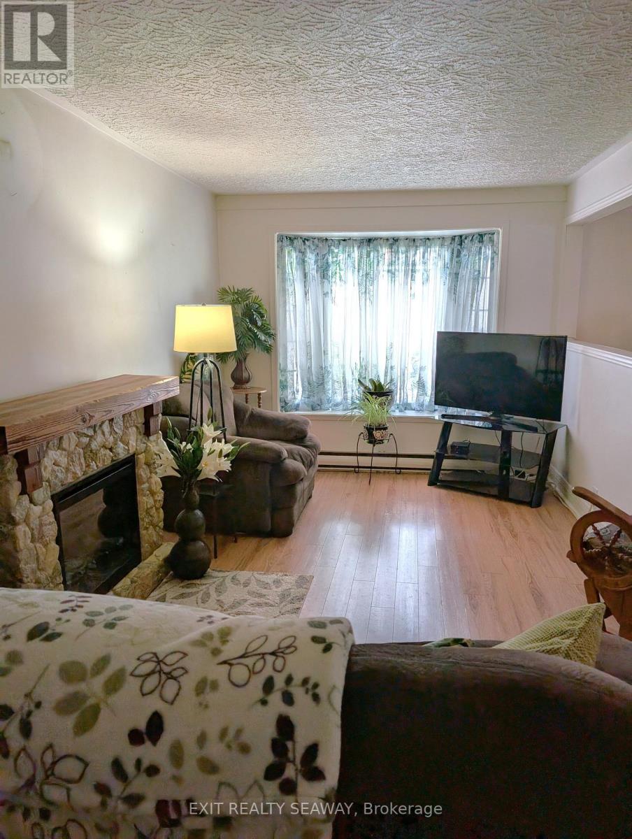 710 Killarney Avenue, Cornwall, Ontario  K6H 3V5 - Photo 10 - X12196316