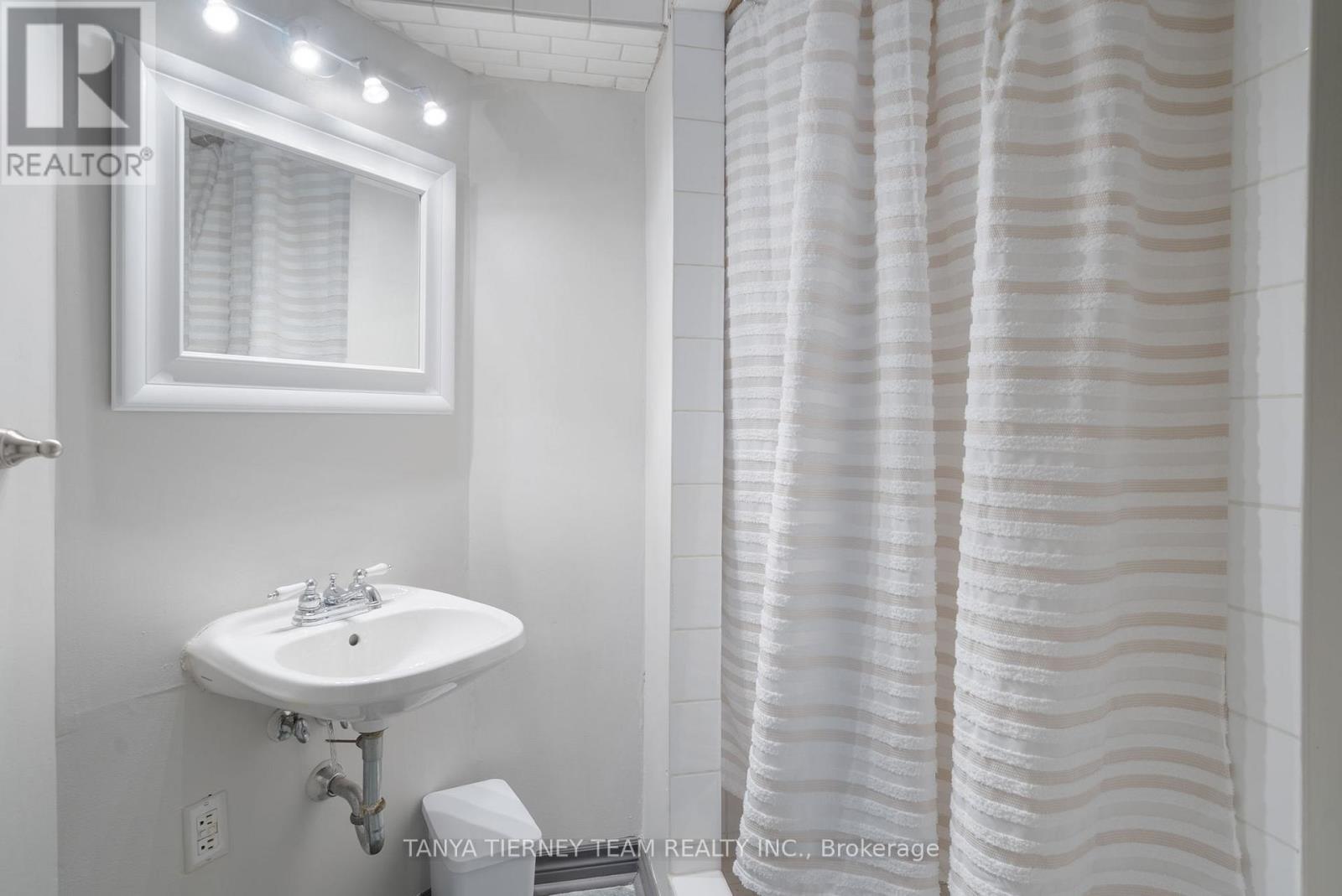 28 Steele Valley Court, Whitby, Ontario  L1R 2M3 - Photo 24 - E12196151