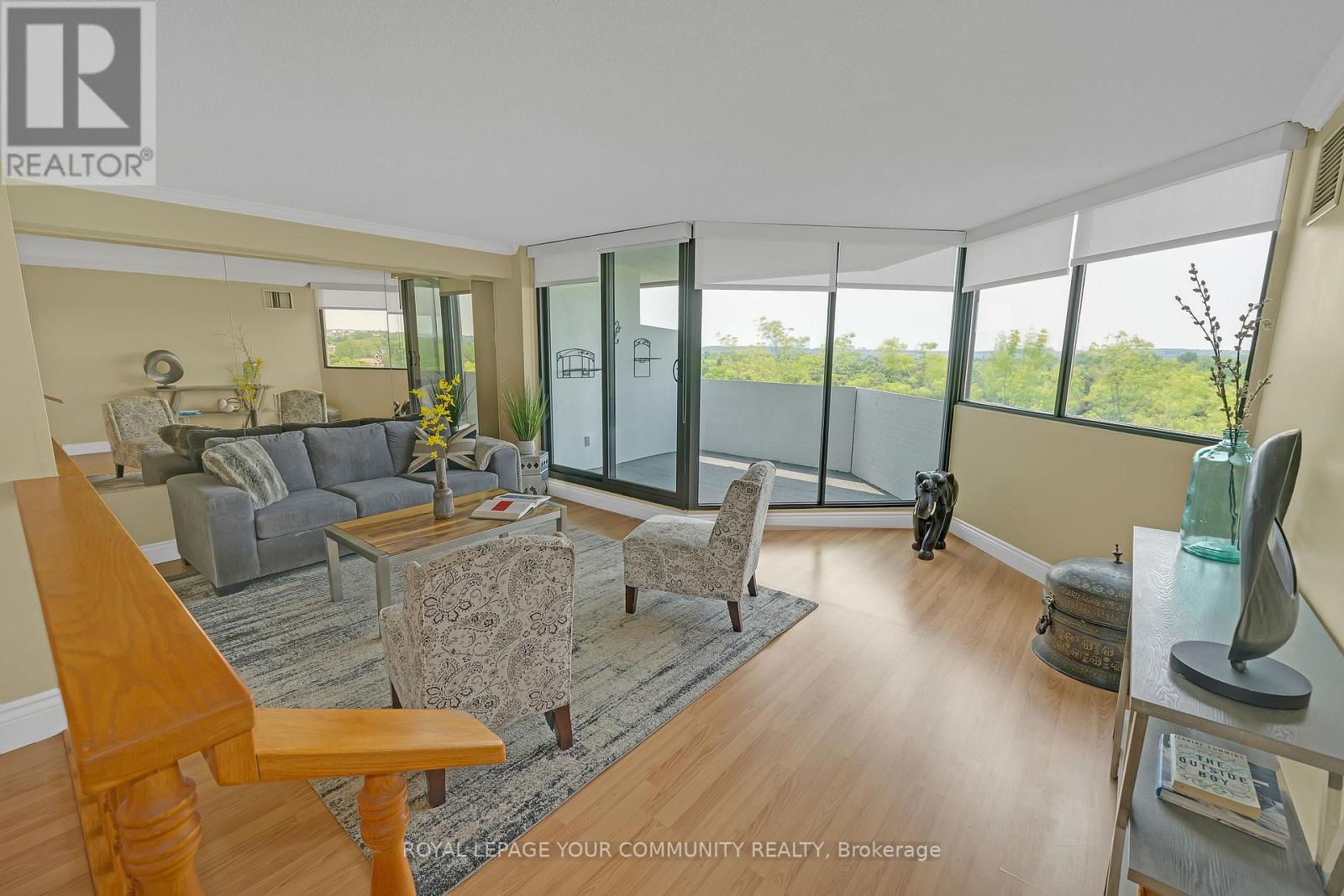 811 - 70 Baif Boulevard, Richmond Hill, Ontario  L4C 5L1 - Photo 4 - N12196175