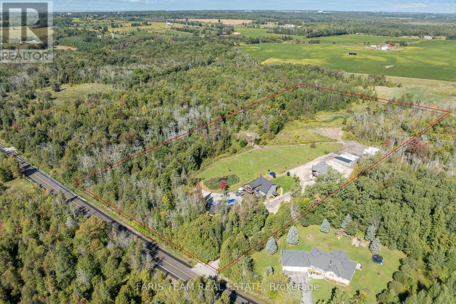 2642 5th Line, Innisfil, Ontario  L0L 1K0 - Photo 2 - N12196228