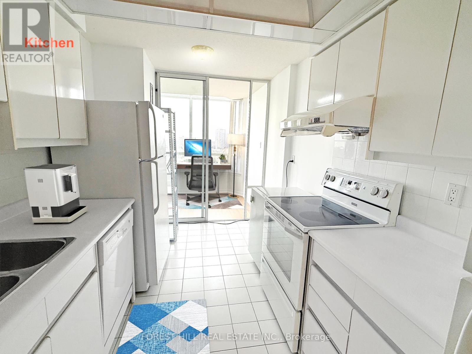 Ph109 - 7250 Yonge Street, Vaughan (Crestwood-Springfarm-Yorkhill), Ontario  L4J 7X1 - Photo 14 - N12196261