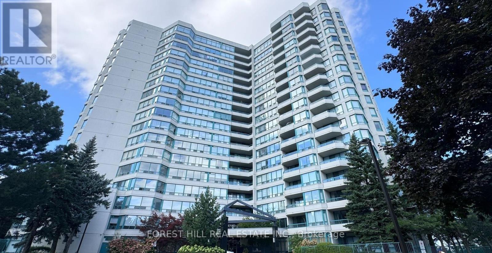 Ph109 - 7250 Yonge Street, Vaughan (Crestwood-Springfarm-Yorkhill), Ontario  L4J 7X1 - Photo 2 - N12196261