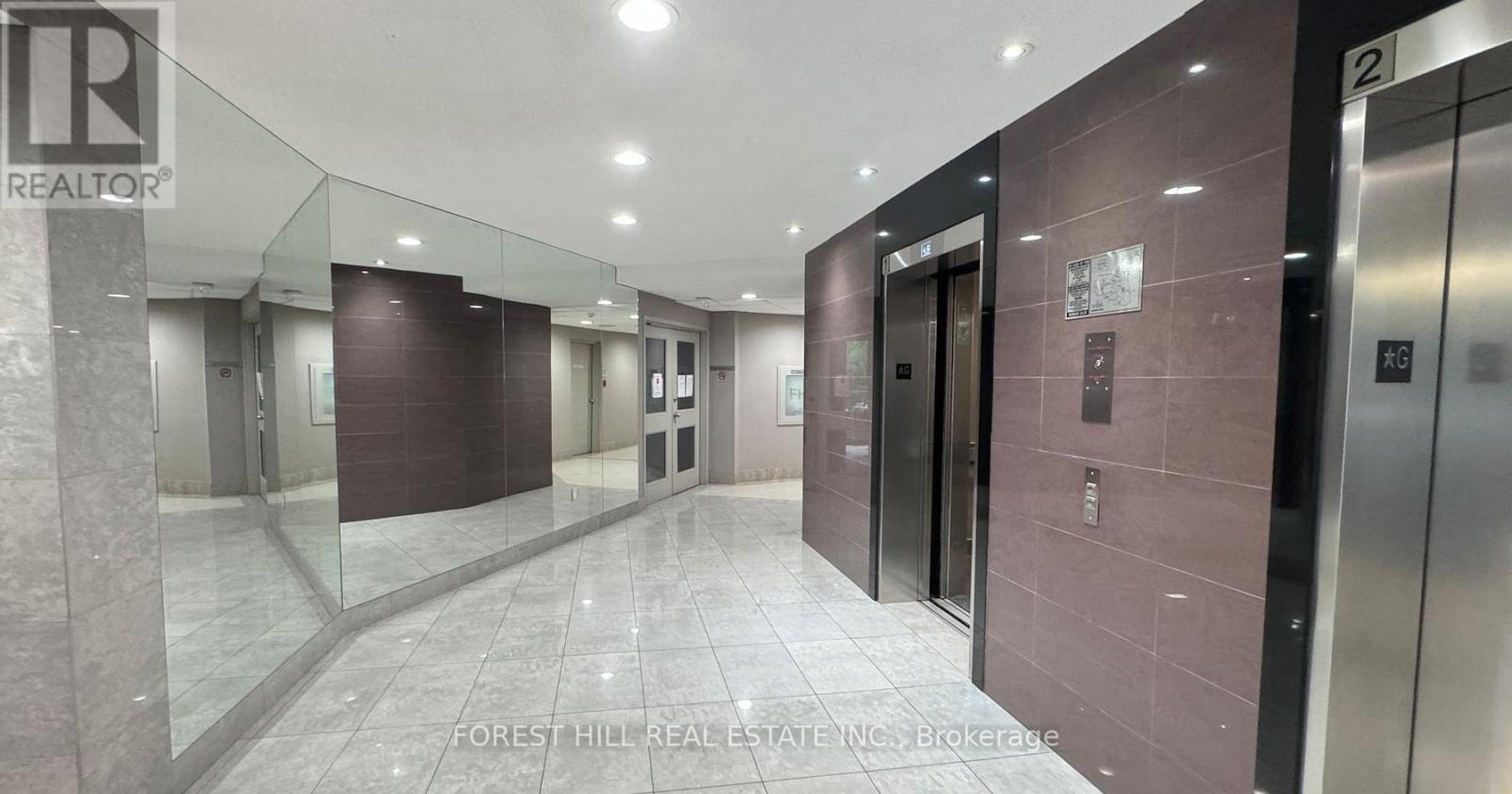 Ph109 - 7250 Yonge Street, Vaughan (Crestwood-Springfarm-Yorkhill), Ontario  L4J 7X1 - Photo 5 - N12196261
