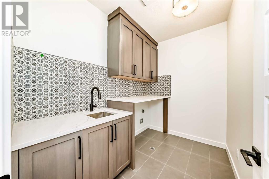 5017 22 Avenue Nw, Calgary, Alberta  T3B 0Y8 - Photo 25 - A2213774