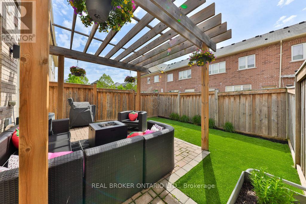 1456 Haws Crescent, Milton (Cl Clarke), Ontario  L9T 8V2 - Photo 39 - W12196122