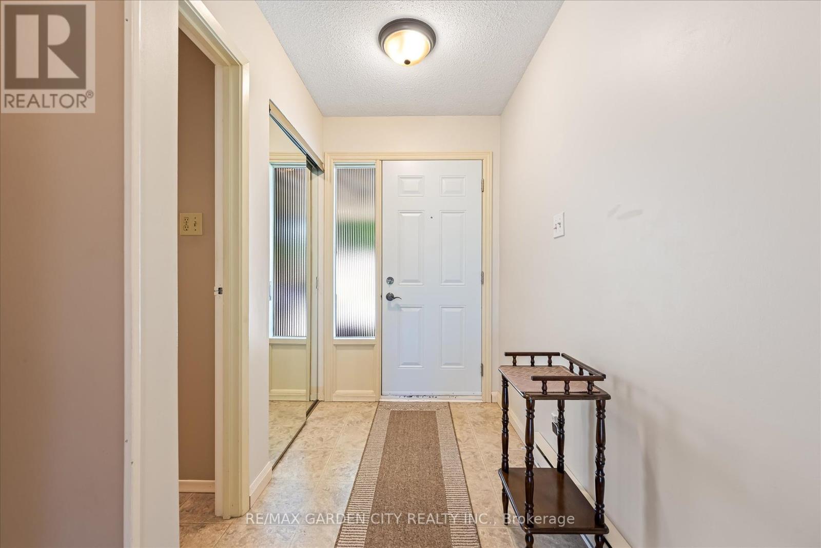 56 - 5005 Pinedale Avenue, Burlington, Ontario  L7L 5J6 - Photo 3 - W12196142