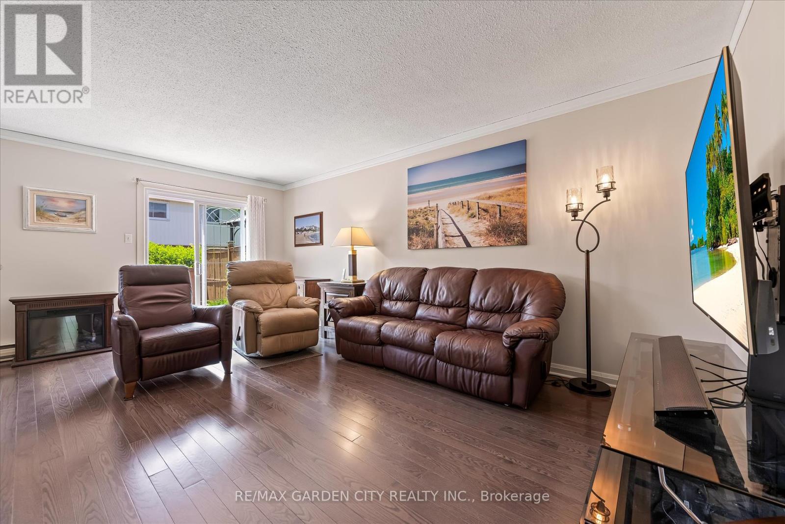 56 - 5005 Pinedale Avenue, Burlington, Ontario  L7L 5J6 - Photo 6 - W12196142