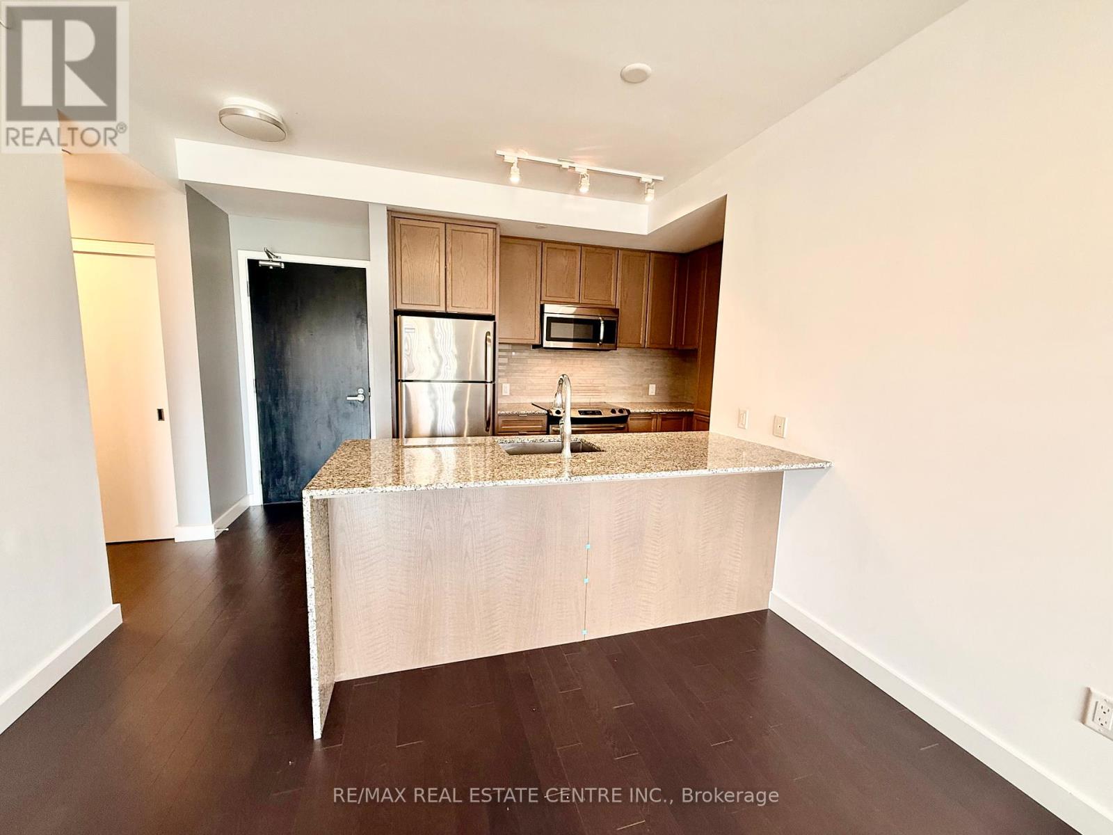 306 - 5025 Harvard Road, Mississauga, Ontario  L5M 0W6 - Photo 8 - W12196177