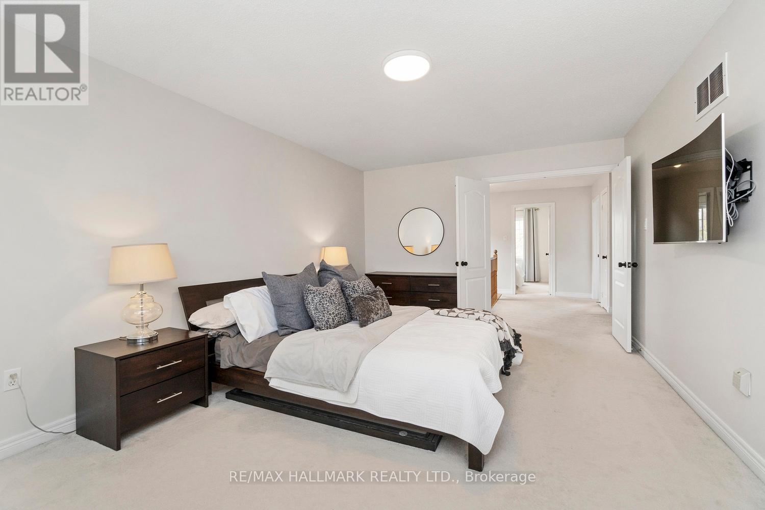 80 Sewells Lane, Brampton, Ontario  L7A 2Z8 - Photo 16 - W12196178