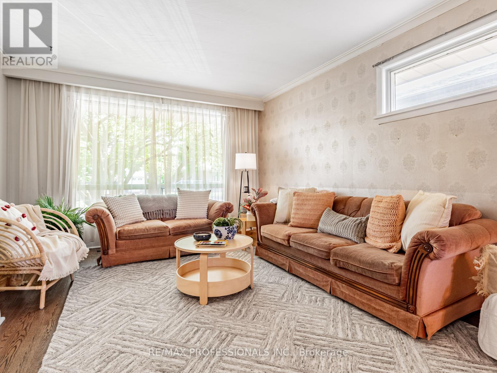 281 Jeffcoat Drive, Toronto, Ontario  M9W 3E4 - Photo 3 - W12196254
