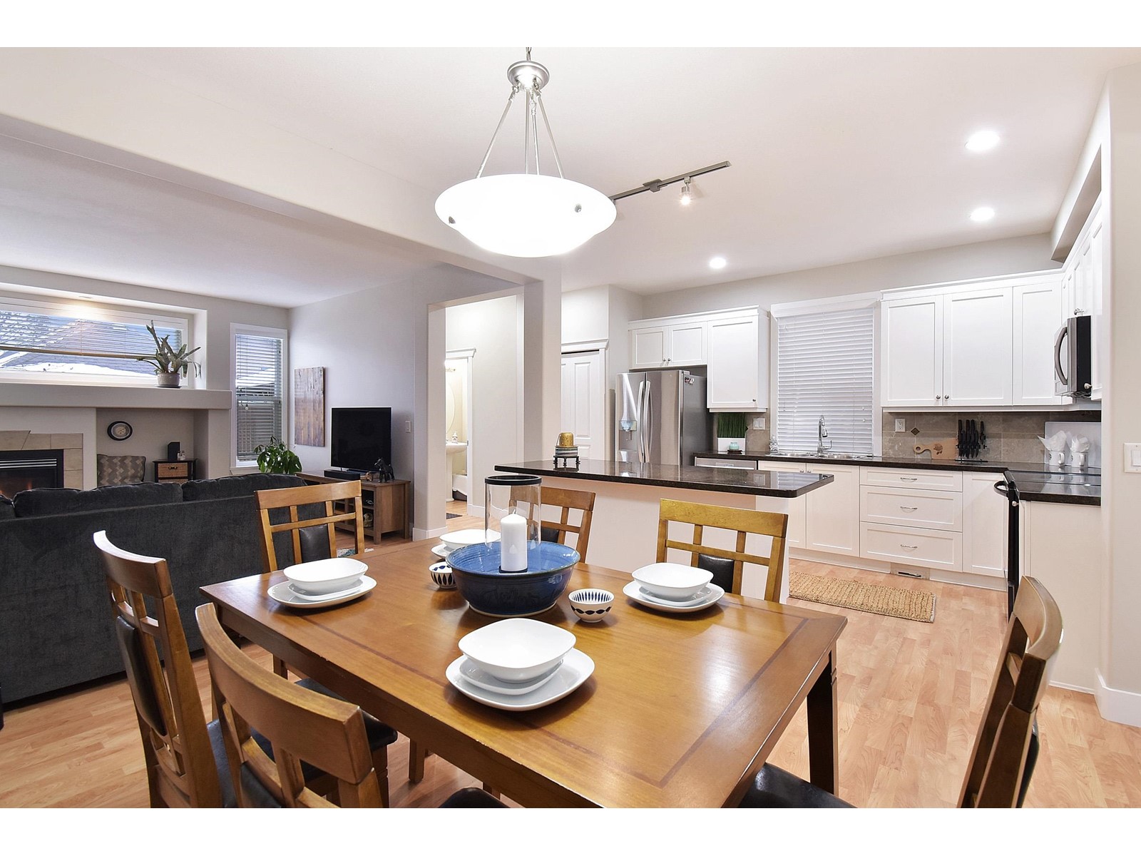 19087 69a Avenue, Surrey, British Columbia  V4N 0A5 - Photo 13 - R2996275