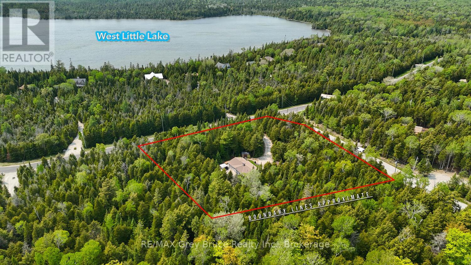 103 Lakewood Country Lane, Northern Bruce Peninsula, Ontario  N0H 1W0 - Photo 2 - X12056000