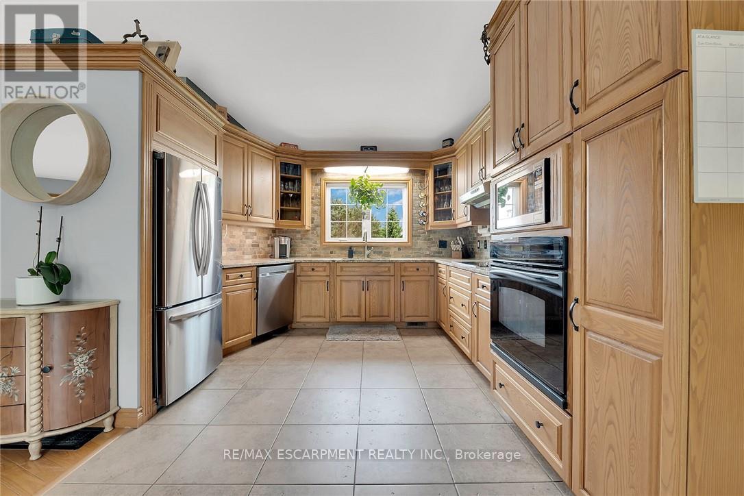 1442 River Road, Haldimand, Ontario  N0A 1E0 - Photo 6 - X12196135