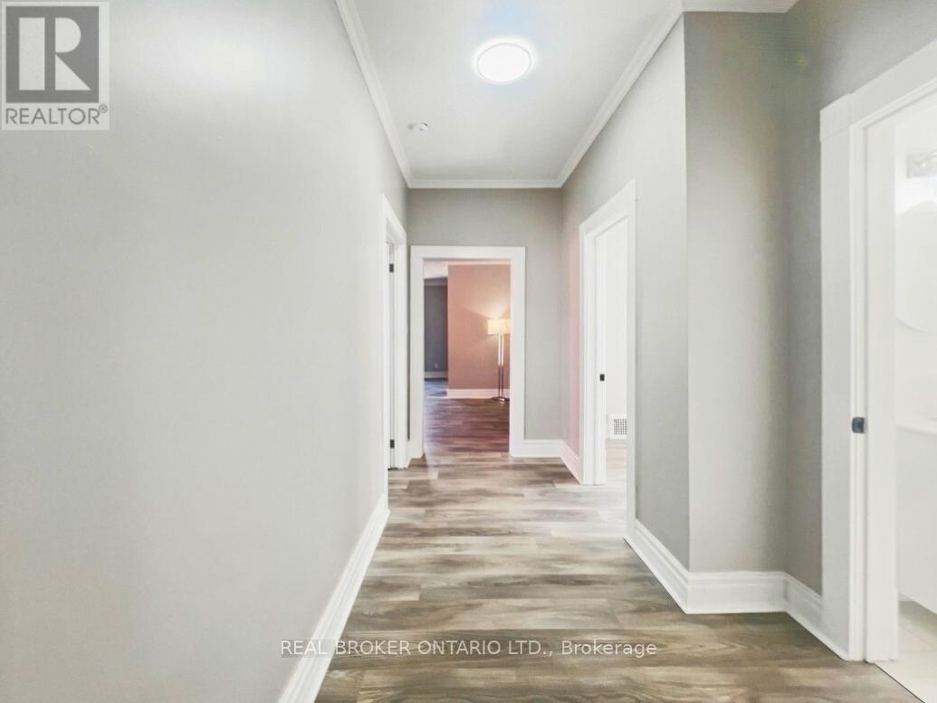 13 Salisbury Avenue, Brantford, Ontario  N3S 1M6 - Photo 8 - X12196198