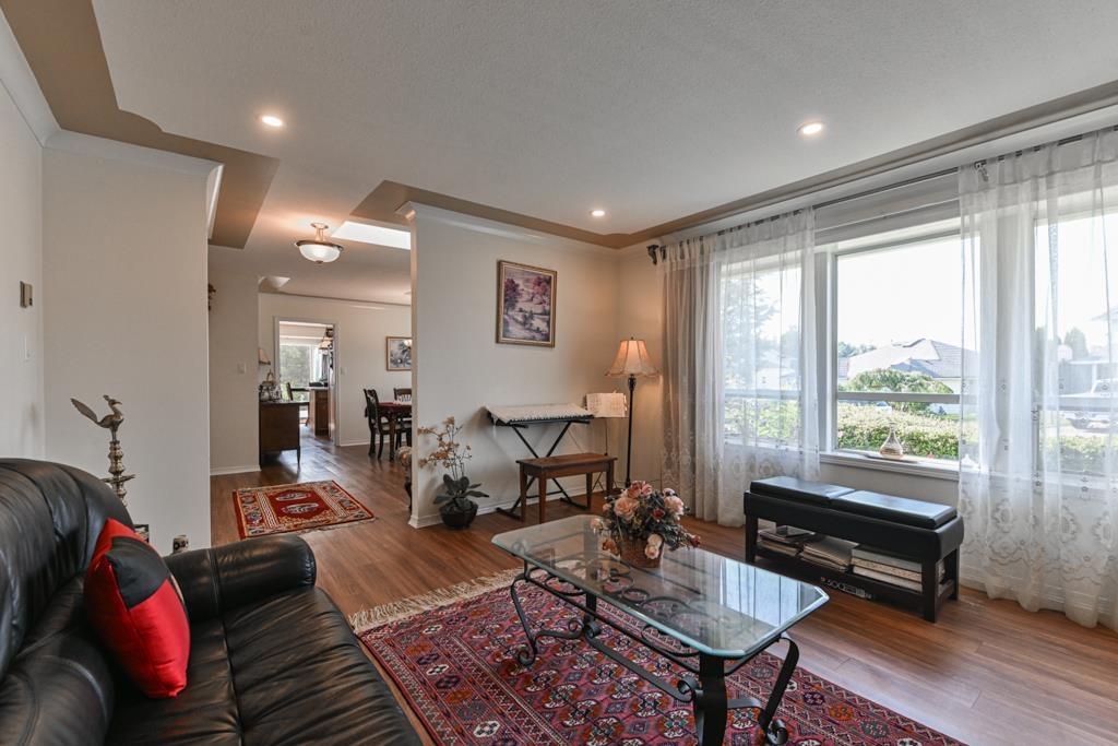 32127 Balfour Drive, Abbotsford, British Columbia  V2T 5C2 - Photo 6 - R3002332