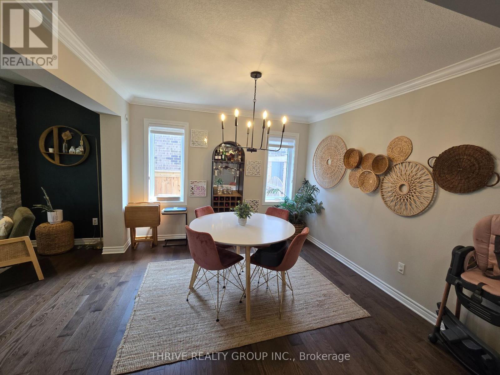 225 Norman Place, Strathroy-Caradoc, Ontario  N7G 0E6 - Photo 47 - X12196425